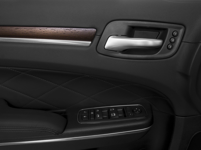 2017 Chrysler 300 C Platinum