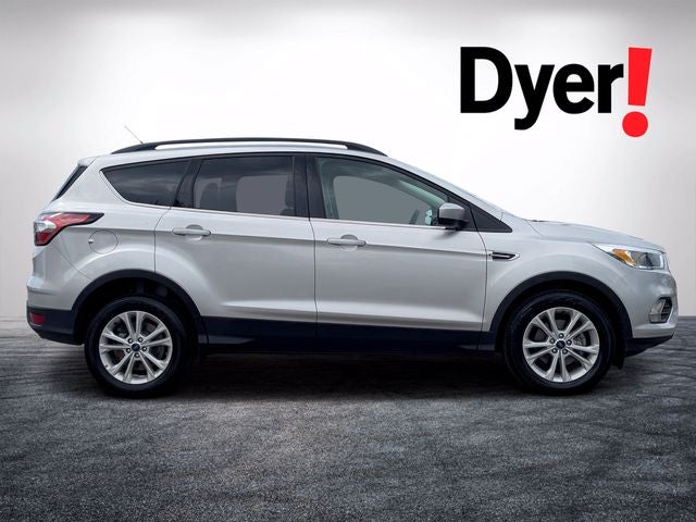 Used 2018 Ford Escape SE with VIN 1FMCU0GD5JUA92609 for sale in Lake Wales, FL