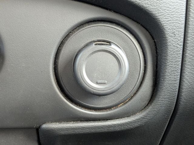 2023 Nissan Frontier S