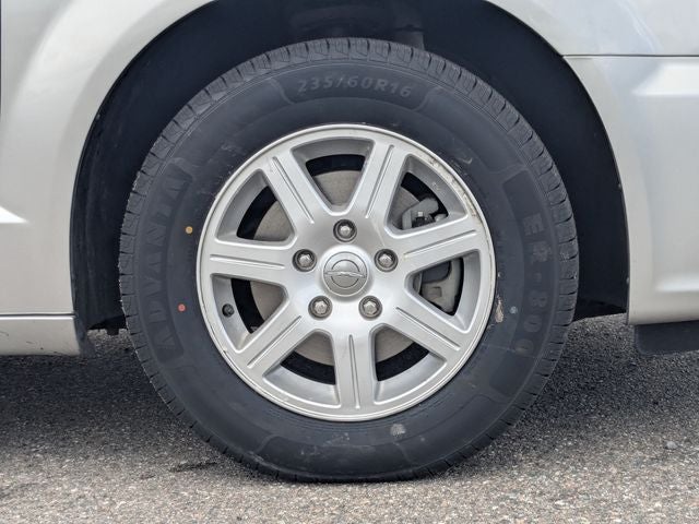 2012 Chrysler Town & Country Touring
