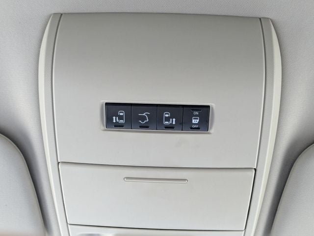 2012 Chrysler Town & Country Touring
