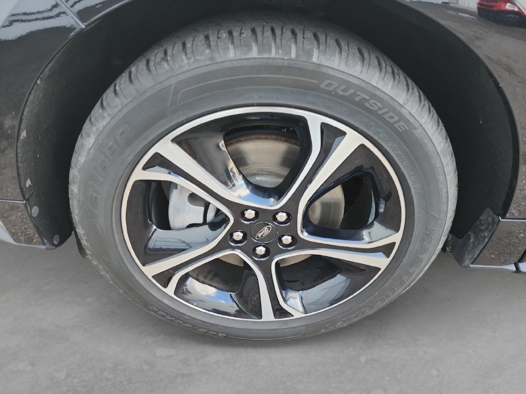 2023 Ford Edge ST