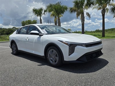 2025 Kia K4 LX