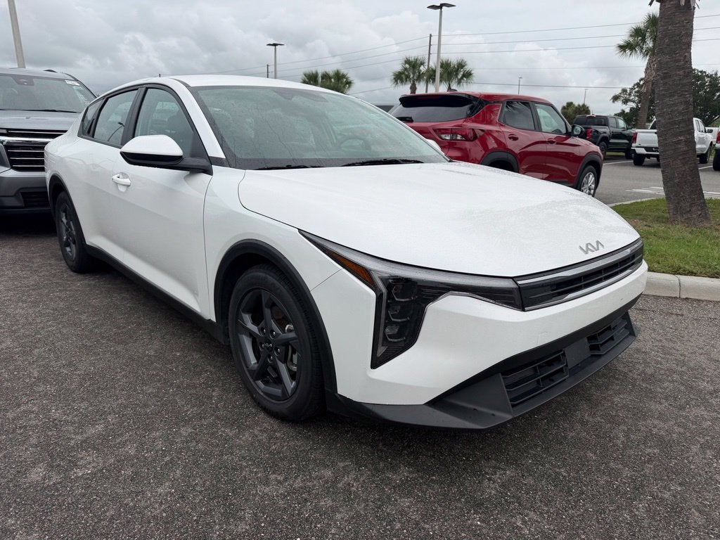 2025 Kia K4