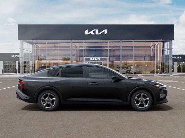 2026 Kia K4 Base