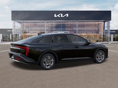 2026 Kia K4 Base