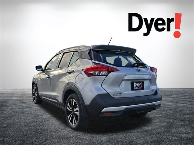 2020 Nissan Kicks SR