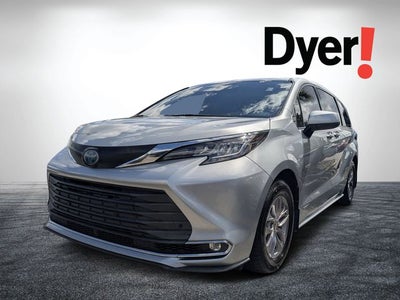 2021 Toyota Sienna XLE 7 Passenger
