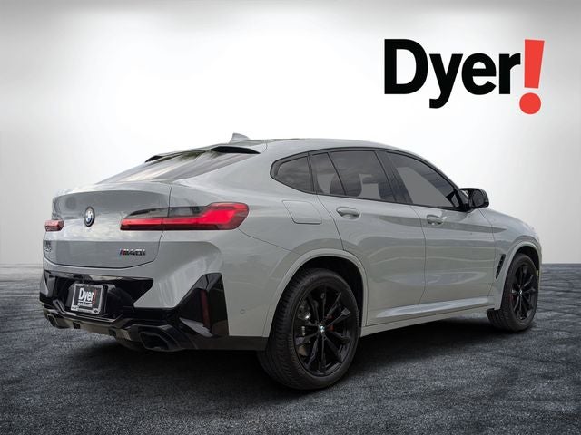 2023 BMW X4 M40i