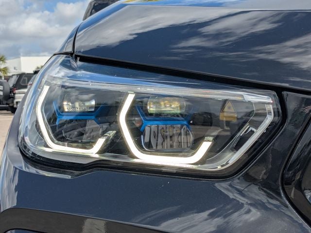 2022 BMW X6 xDrive40i