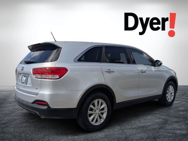 2016 Kia Sorento L