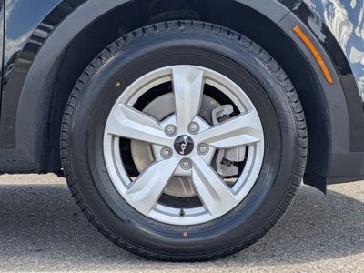 2022 Kia Sorento LX