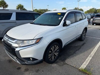 2019 Mitsubishi Outlander SE