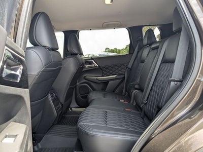 2024 Mitsubishi Outlander SEL