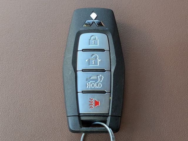 2025 Mitsubishi Outlander SEL