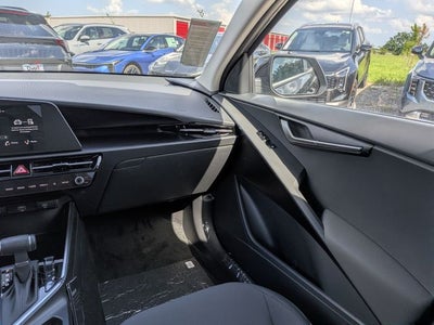2026 Kia Niro LX