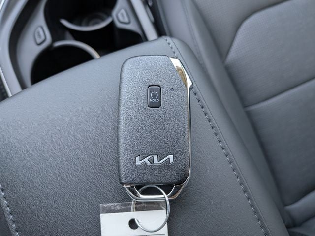 2026 Kia Niro SX