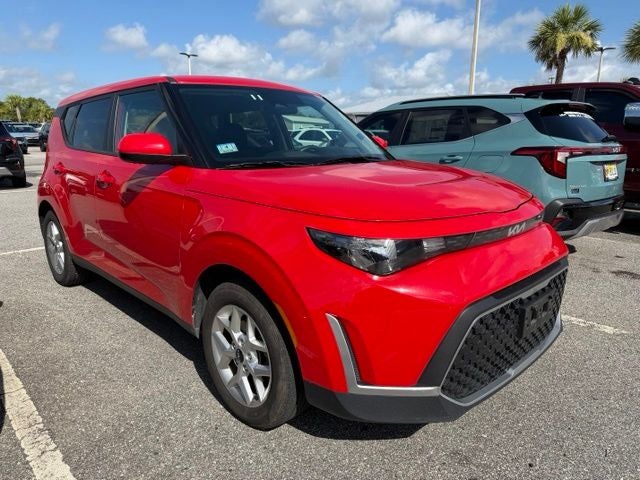 2024 Kia Soul 2.0L LX IVT's photo