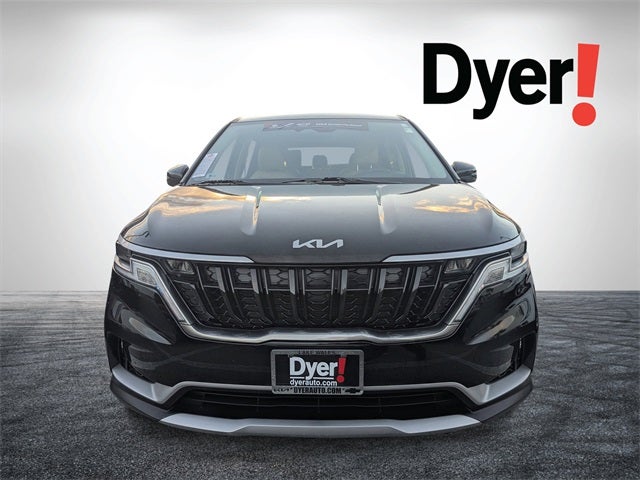 2024 Kia Carnival LX