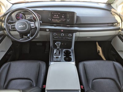 2024 Kia Carnival LX