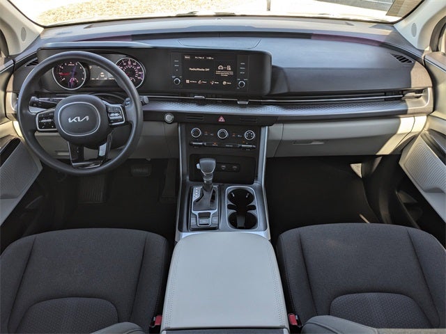 2023 Kia Carnival LX