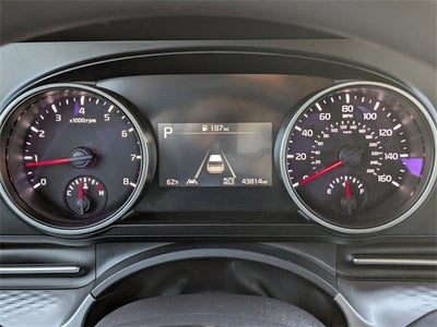 2023 Kia Carnival LX