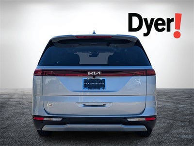 2023 Kia Carnival LX