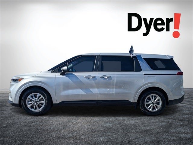 2023 Kia Carnival LX