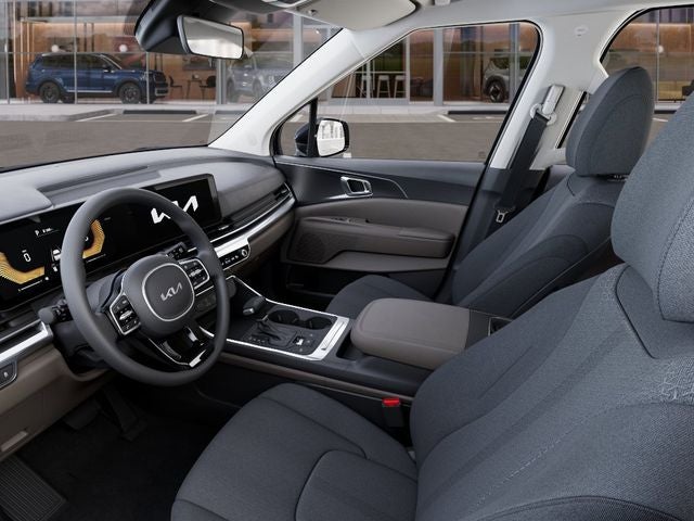 2026 Kia Carnival Base