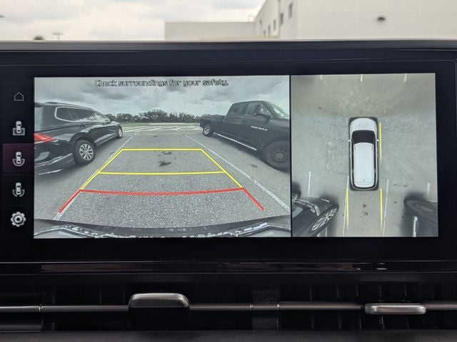 2022 Kia Carnival SX