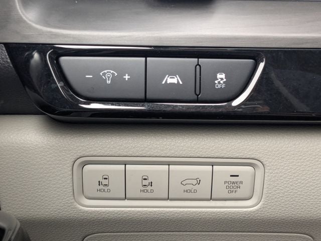 2022 Kia Carnival SX