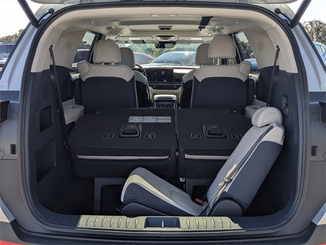 2025 Kia Carnival Hybrid SX