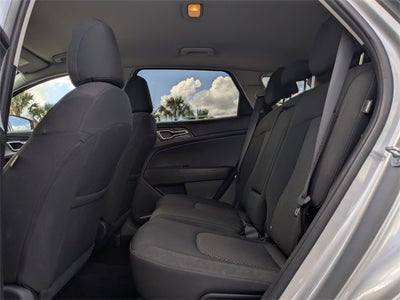 2024 Kia Sportage LX