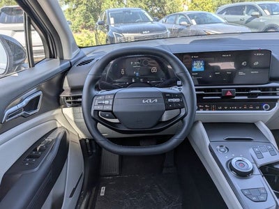 2027 Kia Sportage EX