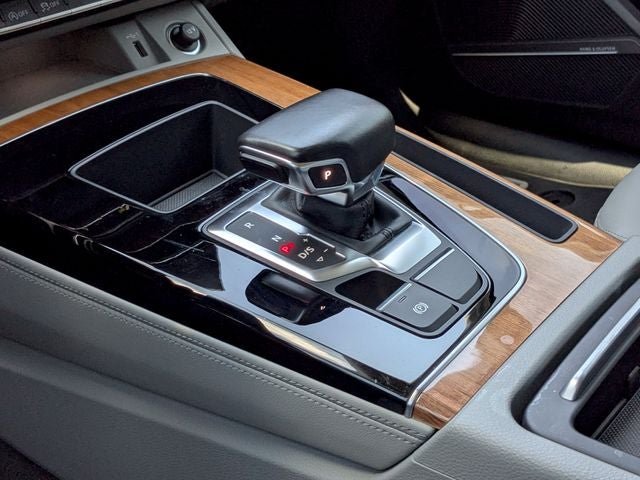 2022 Audi Q5 45 S line Premium quattro