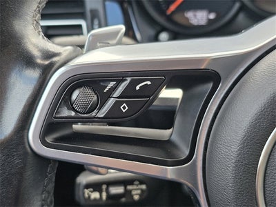 2021 Porsche Macan Base