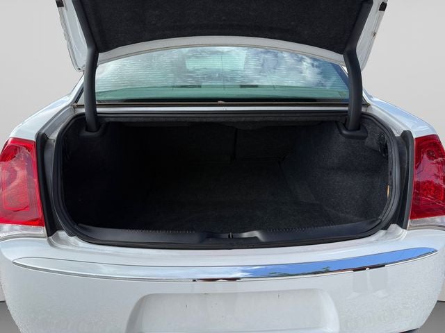 2016 Chrysler 300 Limited