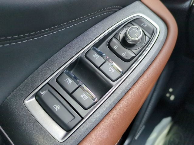 2025 Subaru Outback Touring