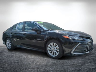 2022 Toyota Camry LE