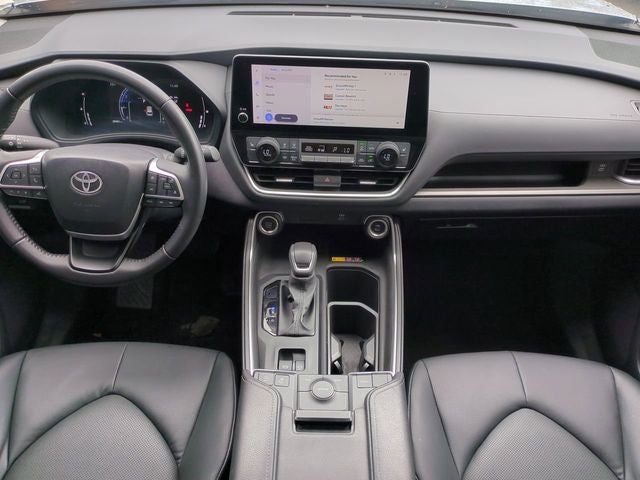 2025 Toyota Grand Highlander XLE