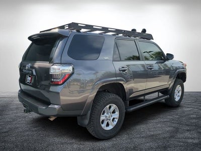 2022 Toyota 4Runner SR5