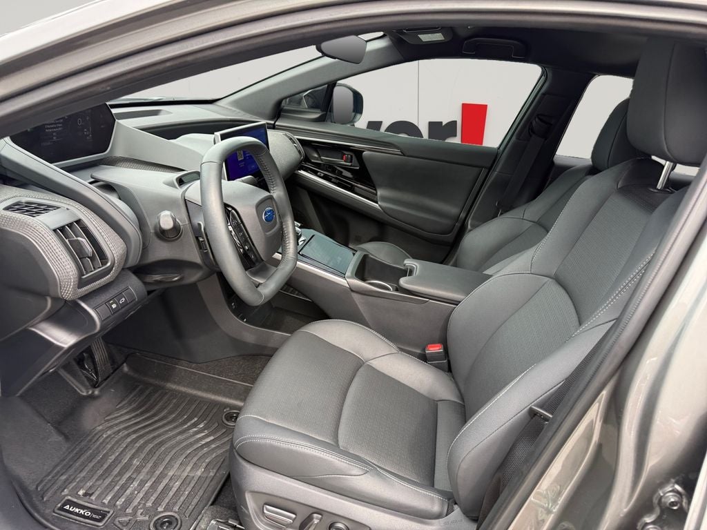 2025 Subaru Solterra Limited