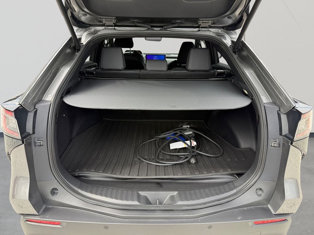 2025 Subaru Solterra Limited