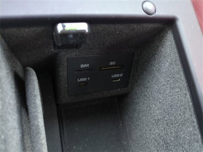 2023 Porsche Macan Base