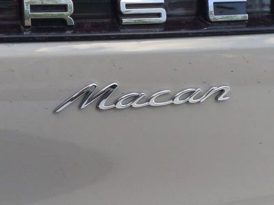 2021 Porsche Macan Base