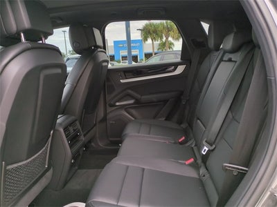 2024 Porsche Cayenne Base