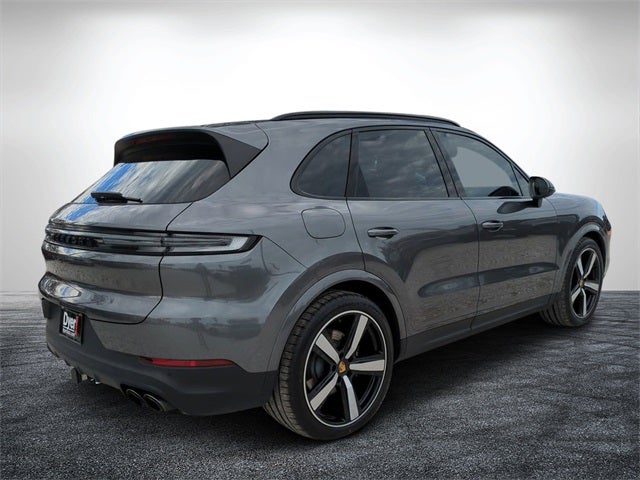 2024 Porsche Cayenne Base