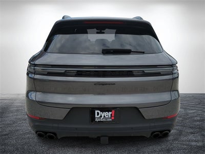 2024 Porsche Cayenne Base