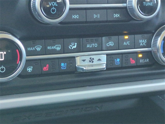 2022 Ford Expedition Max XLT