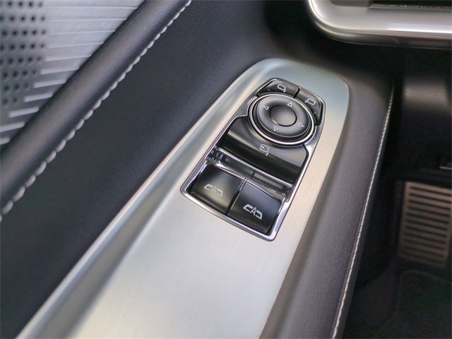 2025 Chevrolet Corvette Stingray 2LT